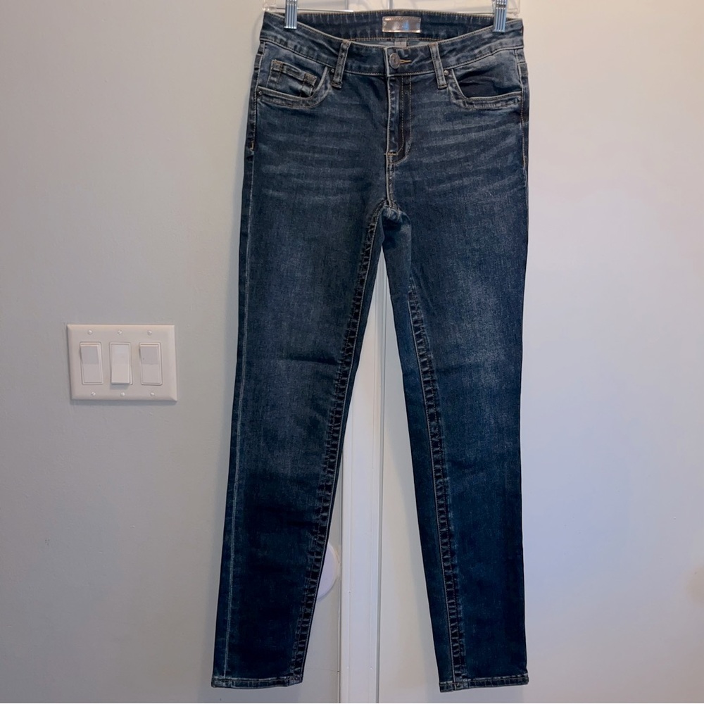 Kut from the Kloth Stevie Skinny Straight Jeans